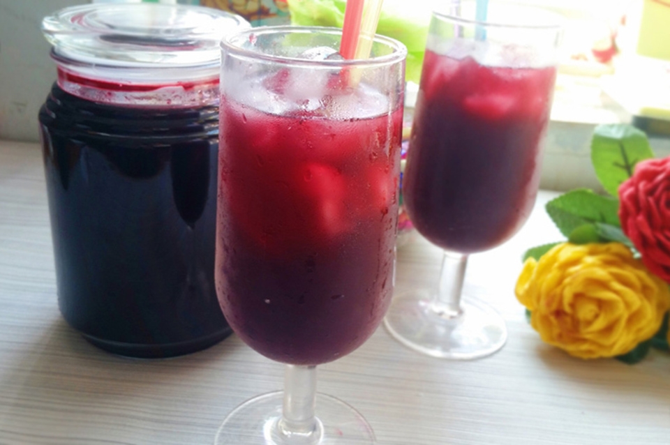 Thành phẩm siro dâu tằm đường phèn