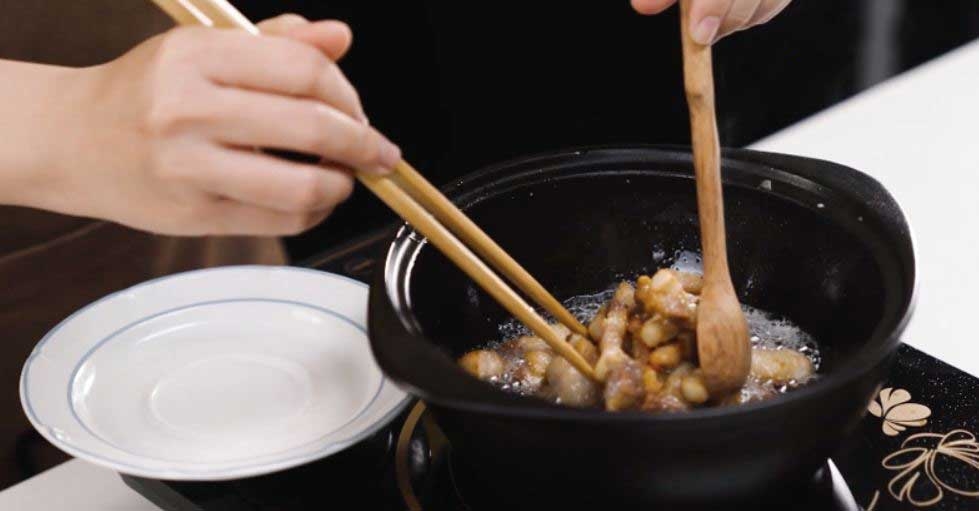 Cách làm kho quẹt tóp mỡ 4