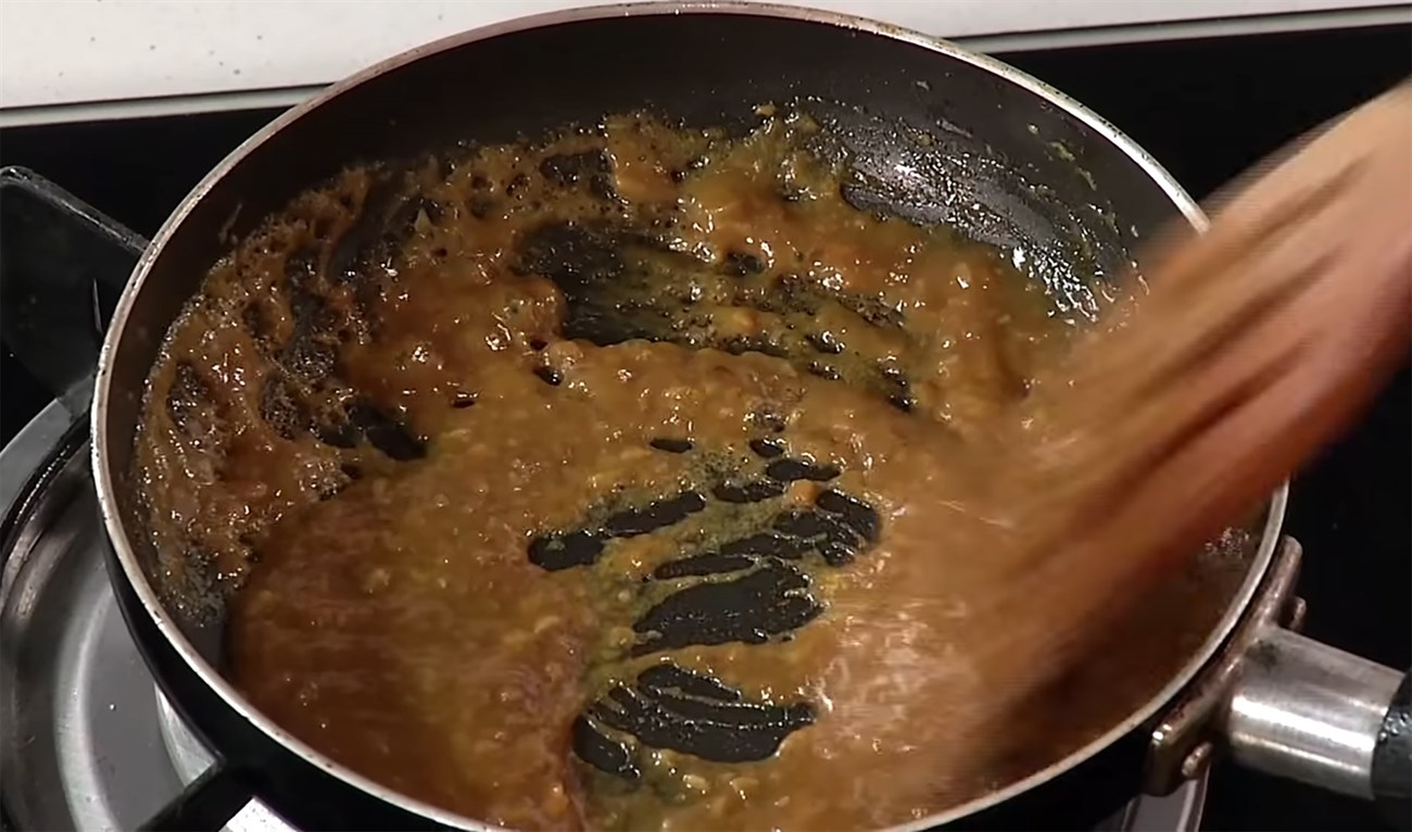 Làm nước sốt sền sệt