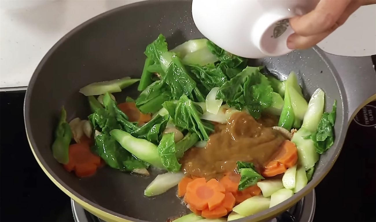 Xào riêng rau củ