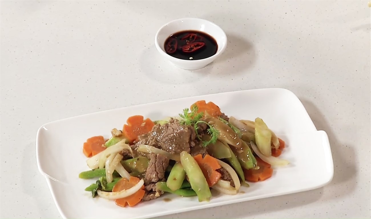 Bê xào cải rổ mềm giòn, ăn rất ngon