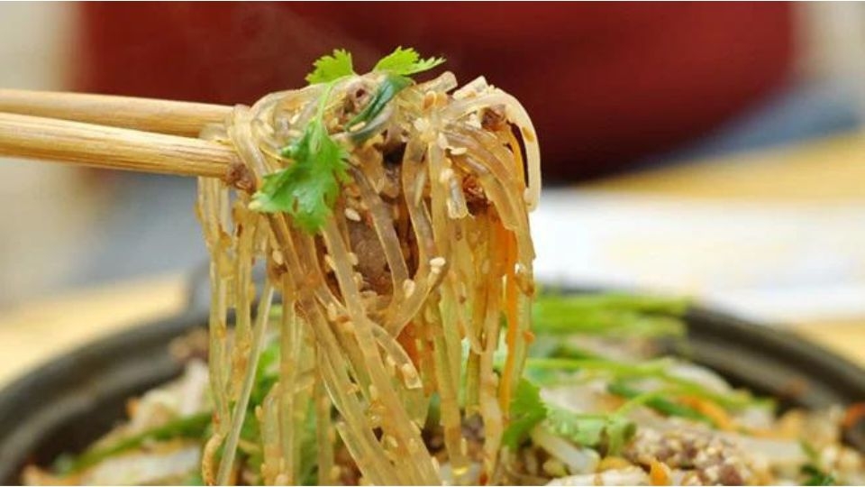 Miến xào bắp cải