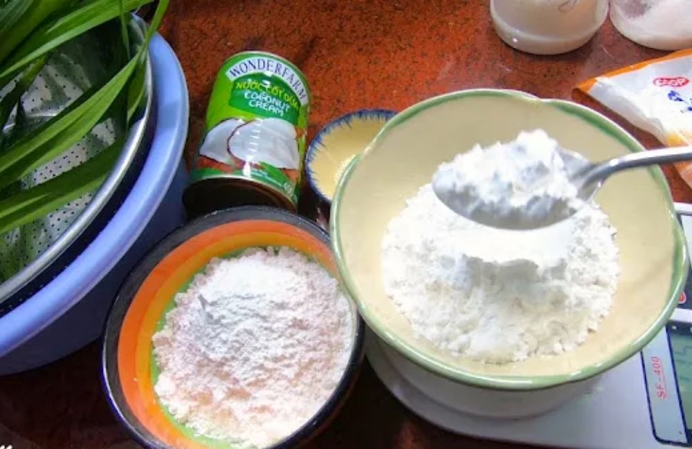 Nguyên liệu làm bánh đúc lá dứa