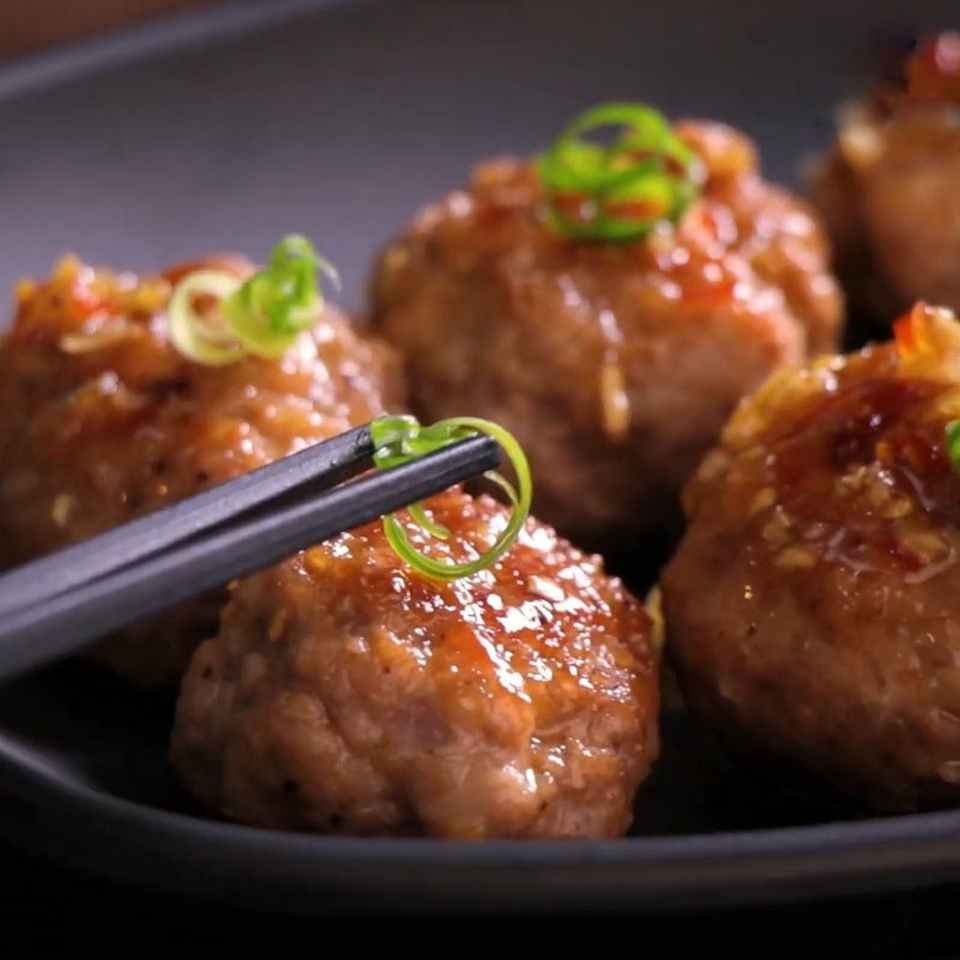 Cùng gia đình thưởng thức