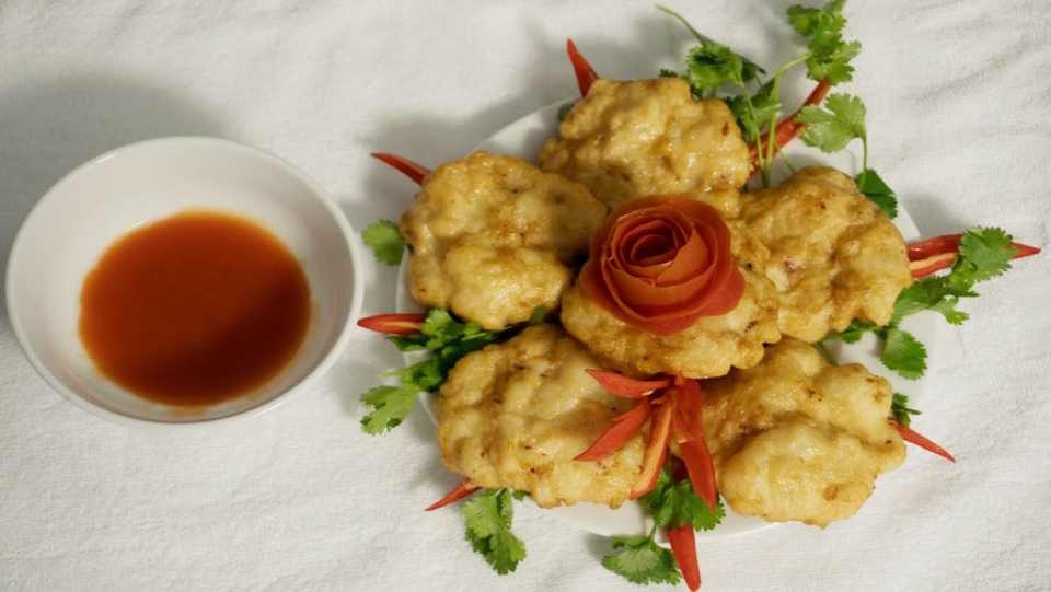 Thưởng thức món ăn ngon