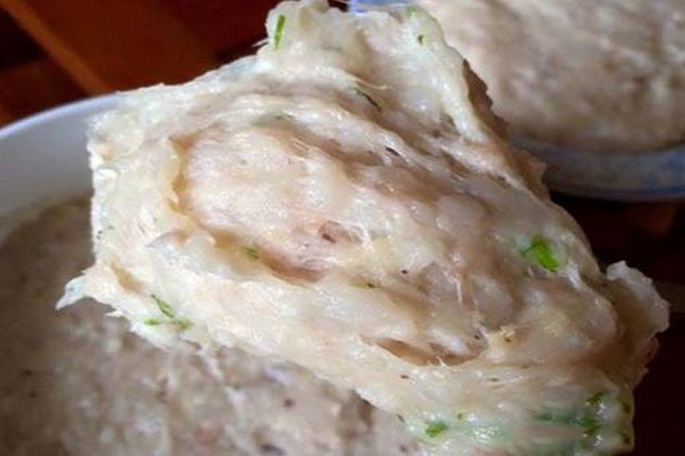 Trộn các nguyên liệu với nhau