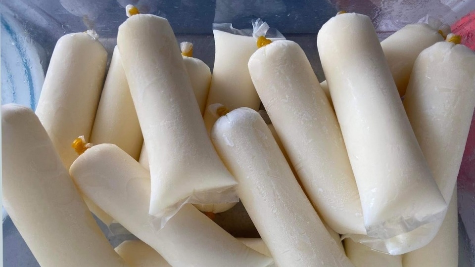 đồ ăn tuổi thơ - sữa chua túi