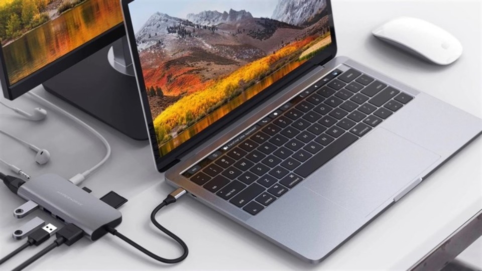 Dấu hiệu laptop sạc không vào pin