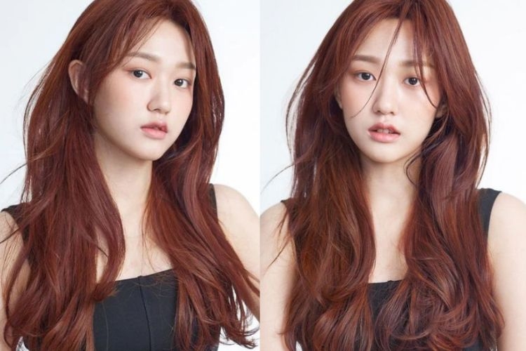 Sự pha trộn giữa màu nâu tím và ánh đỏ hồng tạo nên màu tóc nâu trà sữa berry