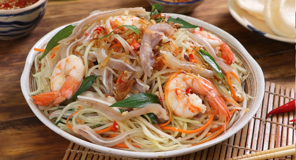 Gỏi đu đủ tôm thịt