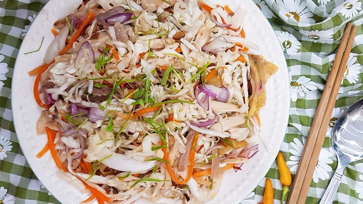 Gỏi gà bắp cải
