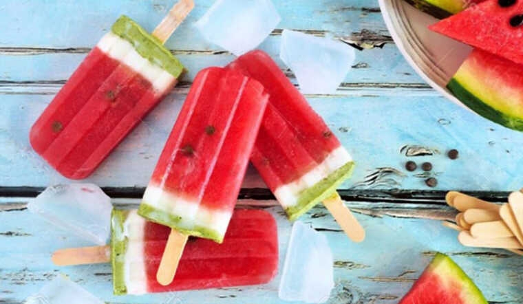 Kem dưa hấu kiwi 3 tầng siêu đẹp, vị ngọt dịu, xen chút béo ngậy và chua nhẹ, thật khó khước từ