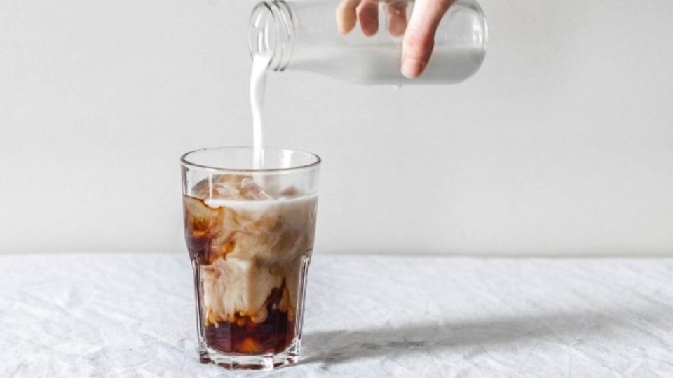 pha trà sữa (cách 2)