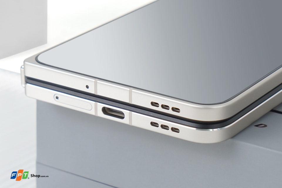 Trên tay OPPO Find N3 (ảnh 6)