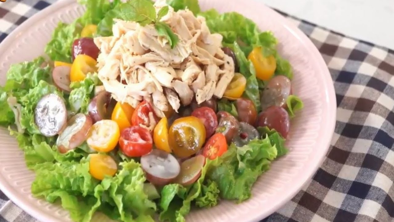 Cách làm salad ức gà xé