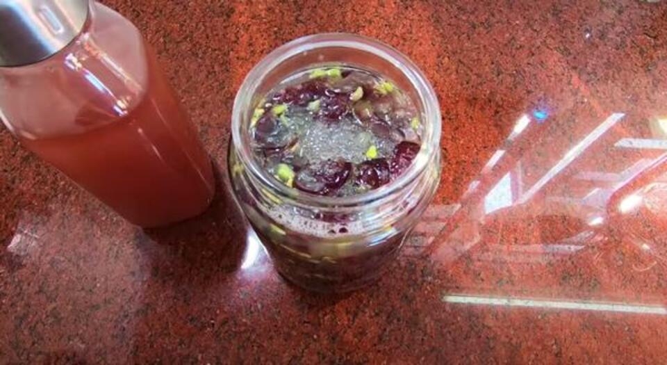Ngâm rượu nho không đường