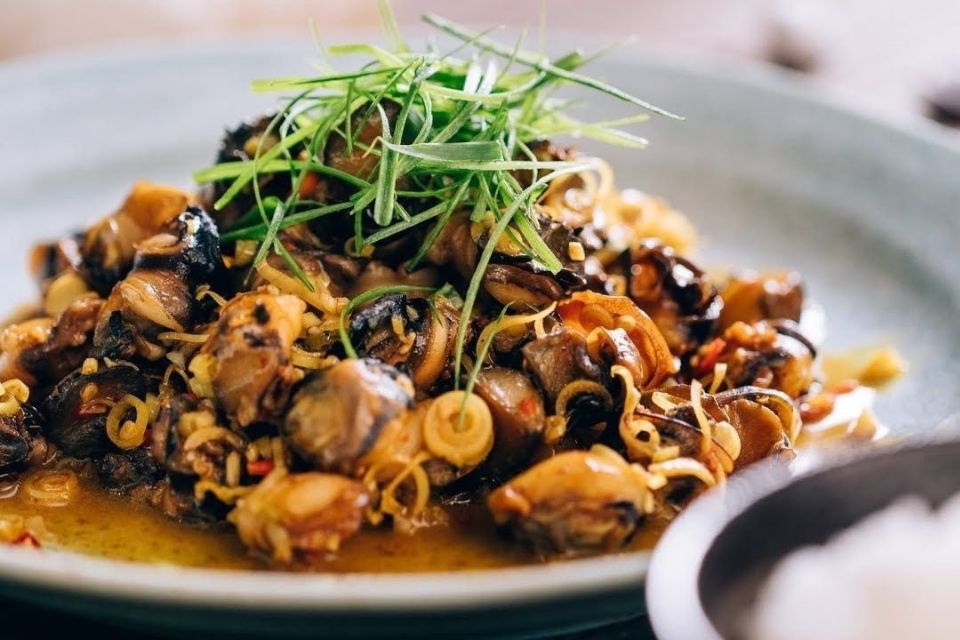 Ốc xào sả ớt 3