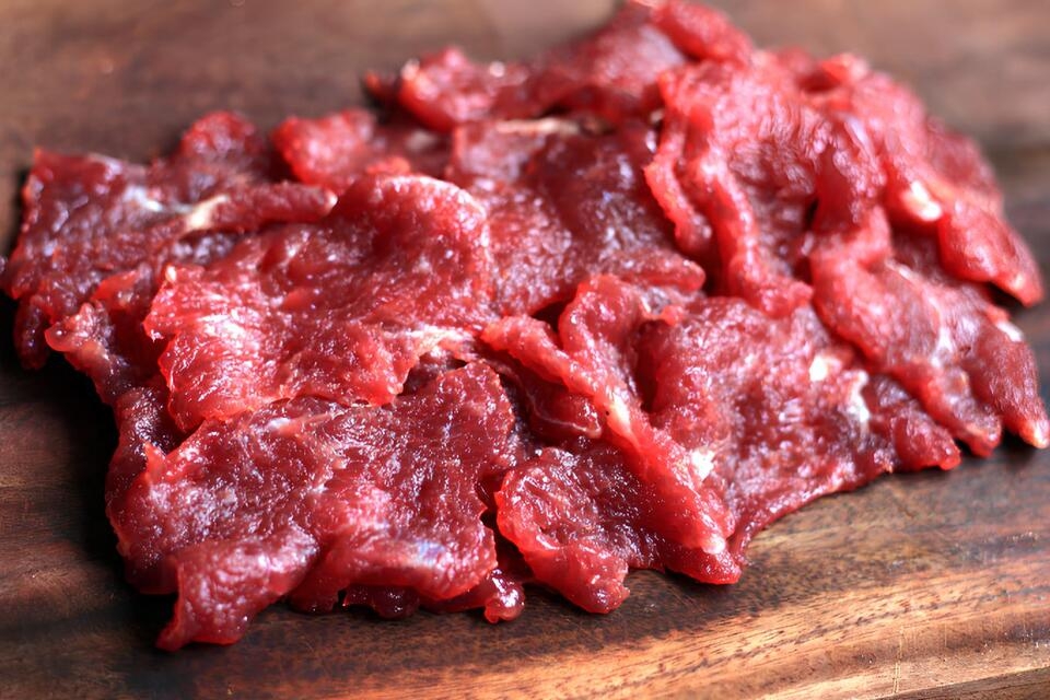 Thịt bò chứa rất nhiều chất dinh dưỡng