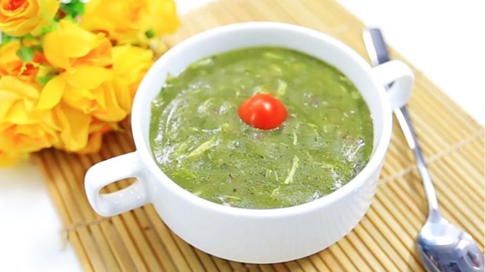 Cháo cua biển là món ăn giúp phòng tránh bệnh còi xương ở trẻ