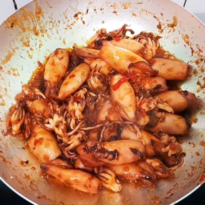 Nấu mực chiên nước mắm giòn dai, chuẩn vị như ngoài hàng 6