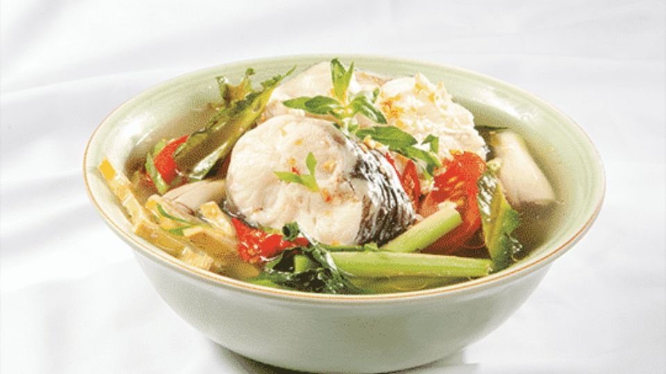 Canh chua rau rút cá lăng