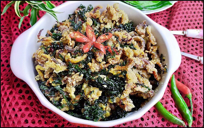 Rươi rang muối