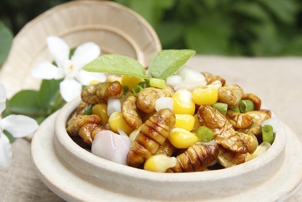 Cách rang nhộng ngon - hình 7