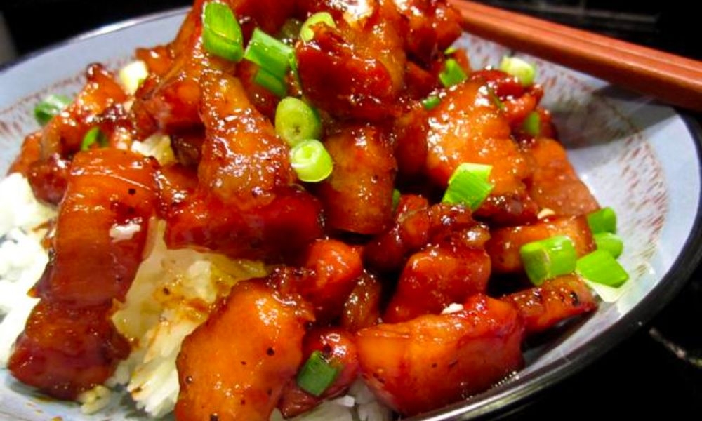 Thịt ba chỉ xào hắc xì dầu hấp dẫn