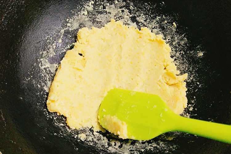 a sẻ 2 cách làm bánh trôi nước thơm ngon (Hình 4)