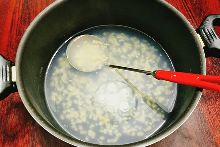 a sẻ 2 cách làm bánh trôi nước thơm ngon (Hình 8)