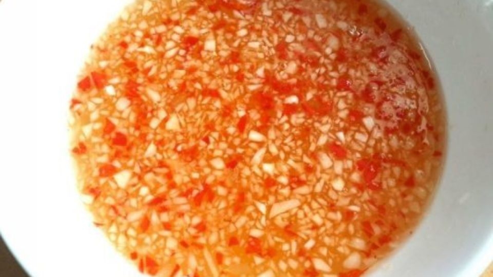 nước chấm bánh khọt