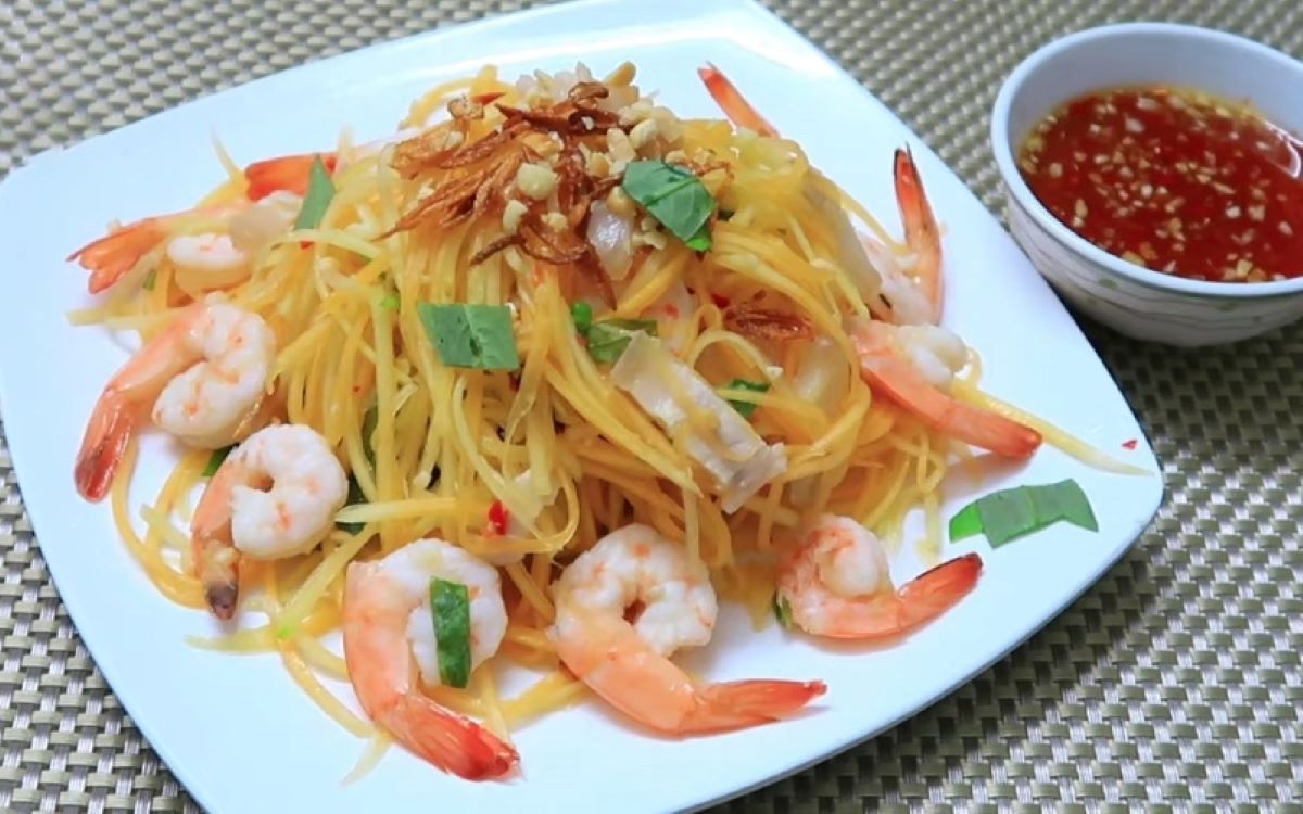 Gỏi đu đủ tôm thịt