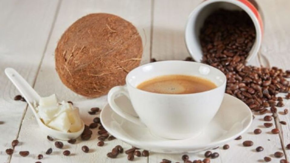 cafe cốt dừa nóng