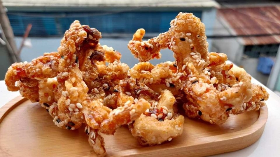 chân gà rút xương chiên