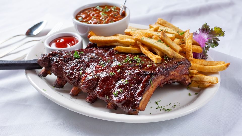 sườn nướng khoai tây