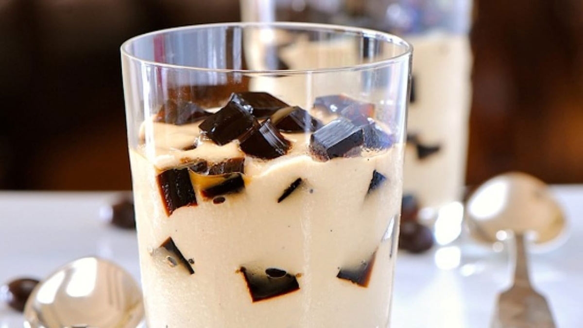 Cách làm hồng trà sữa thơm béo, cực đơn giản ngon như hàng quán 8