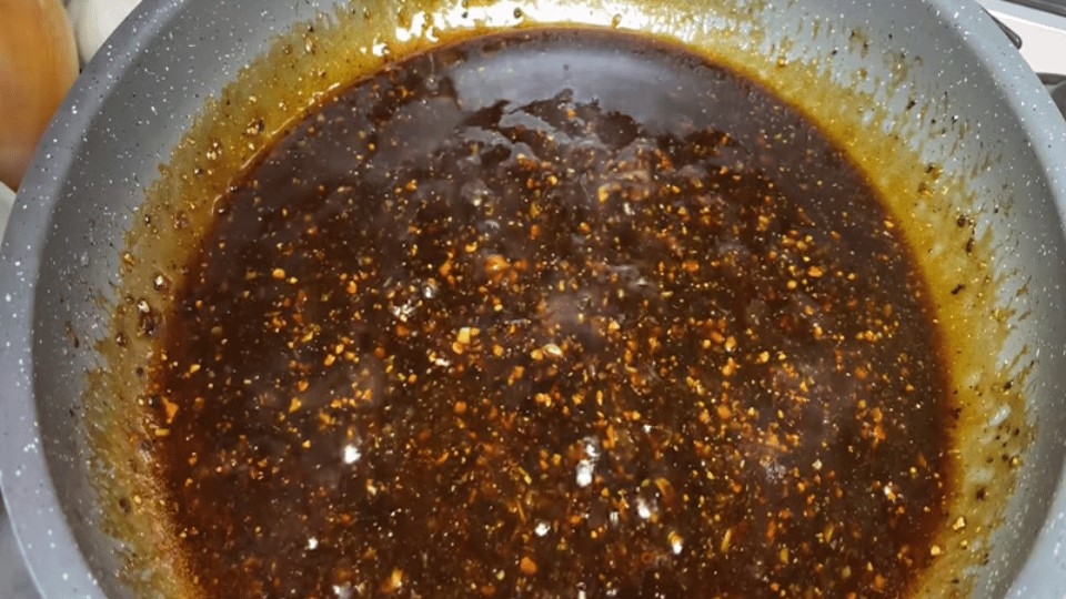 Làm nước sốt