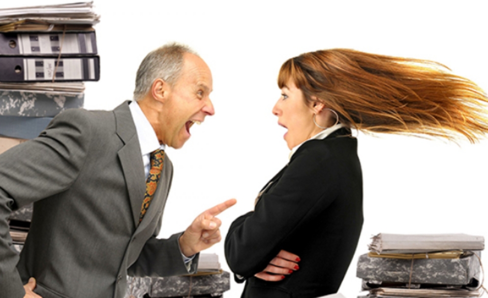 Những hành động và hành vi dễ gây hại đến người khác của Cự Giải