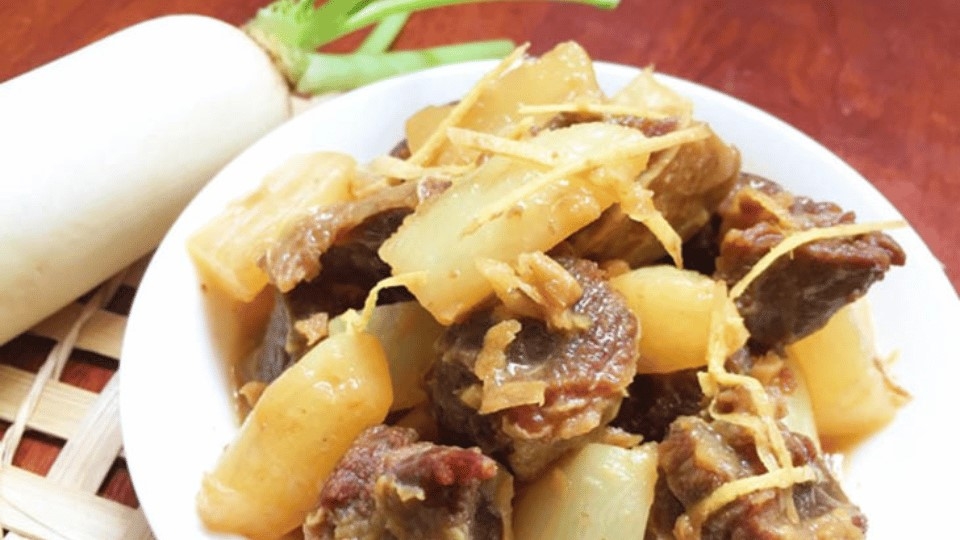 Thịt bò kho củ cải