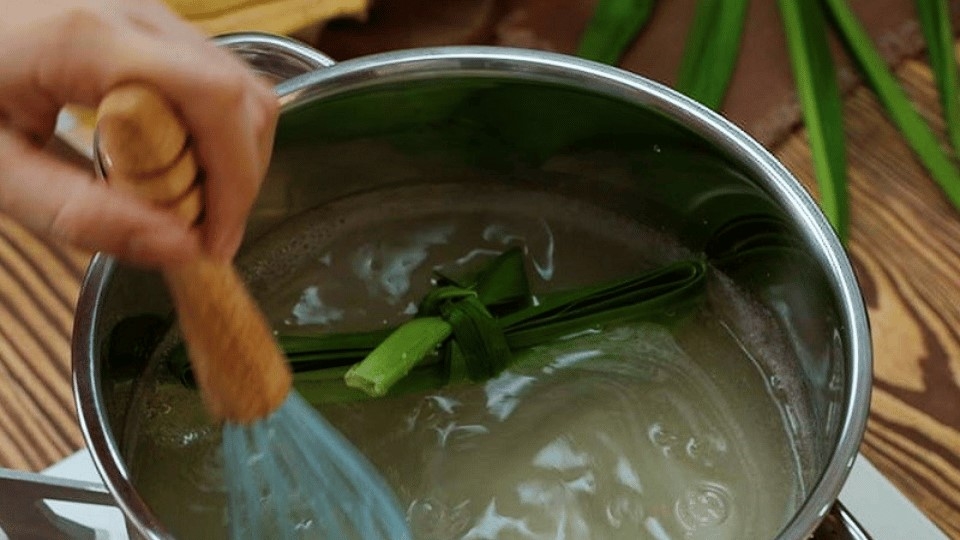 Làm thạch ăn kèm