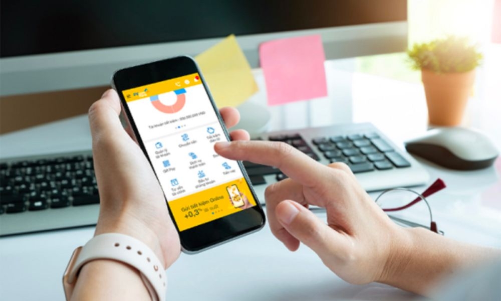 có thể kiểm tra tài khoản tiết kiệm online bất cứ lúc nào