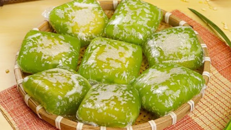 Bánh xu xê hay còn được gọi là bánh phu thê, đây là một món bánh truyền thống chứa đựng nhiều ý nghĩa đặc biệt và thường xuất hiện trong ngày lễ cưới hỏi.