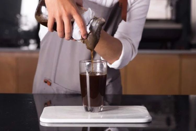 Cách pha cà phê ủ lạnh chuẩn Barista