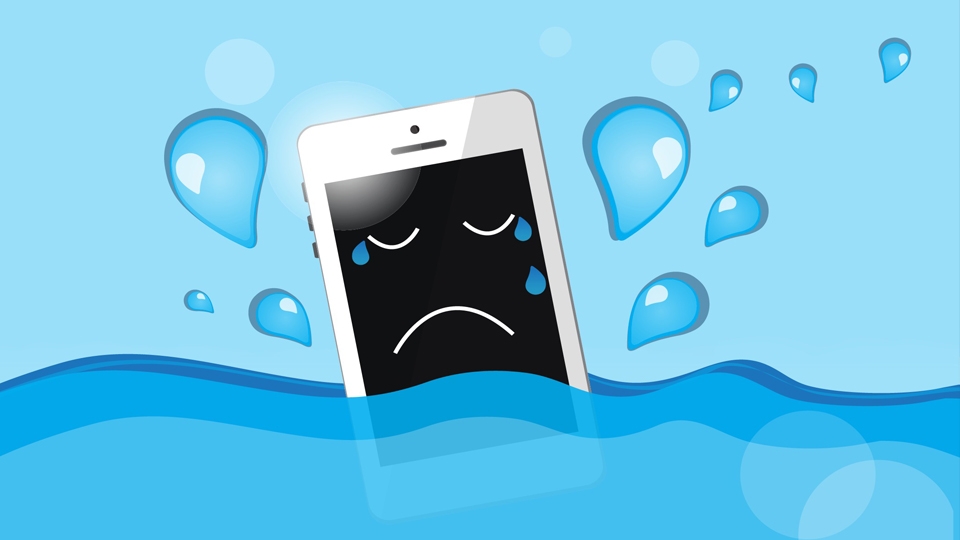 Điện thoại bị vô nước và các dấu hiệu đầu tiên