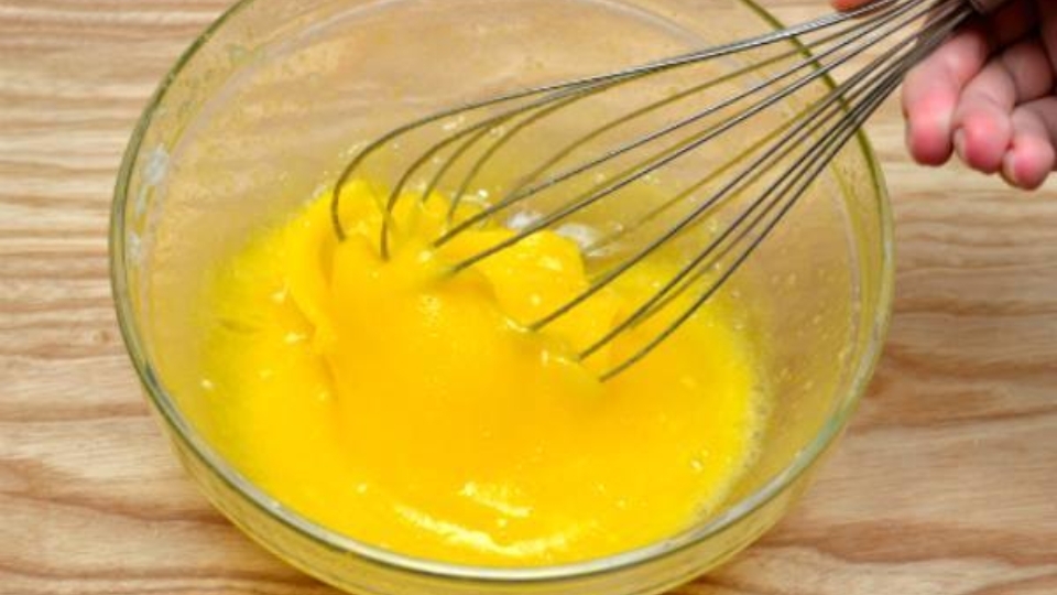 cách làm kem flan 11