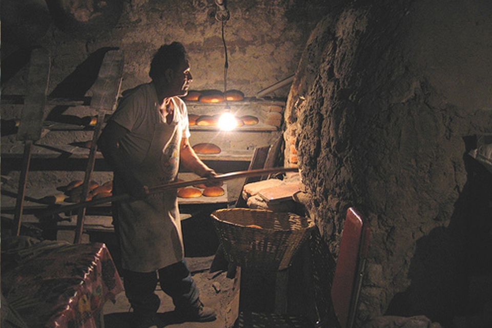 Sự ra đời của bánh Donut