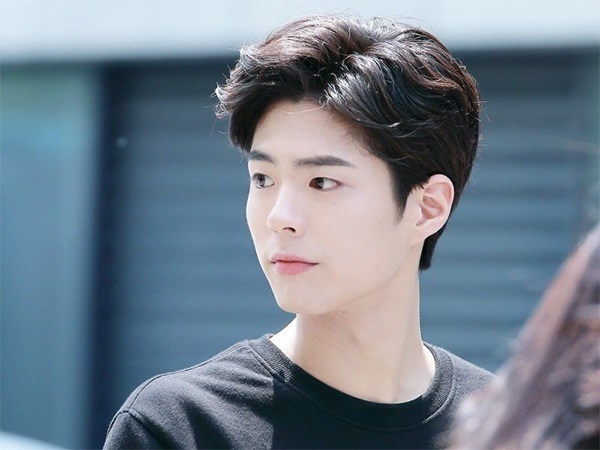 Kiểu tóc side part hiện đại và năng động