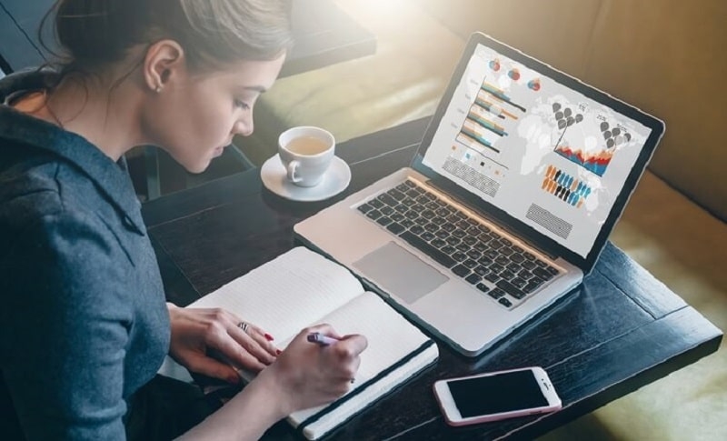 Máy tính là gì? Các thành phần cơ bản cấu tạo nên máy tính 4