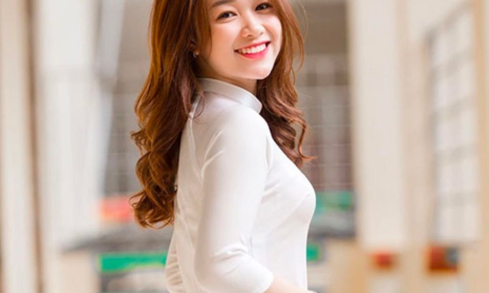 Chụp ảnh bước đi từ đằng sau