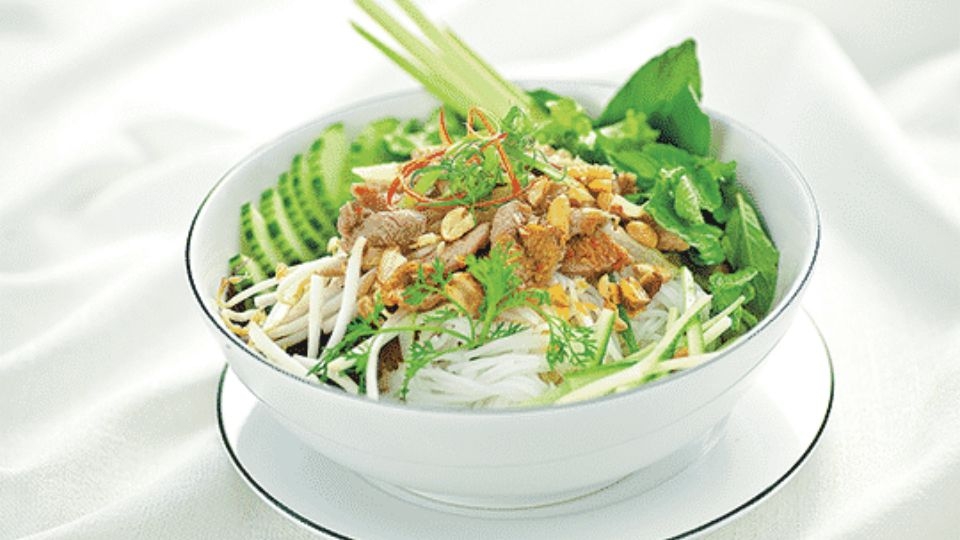 Giới thiệu đôi nét về món bún thịt xào